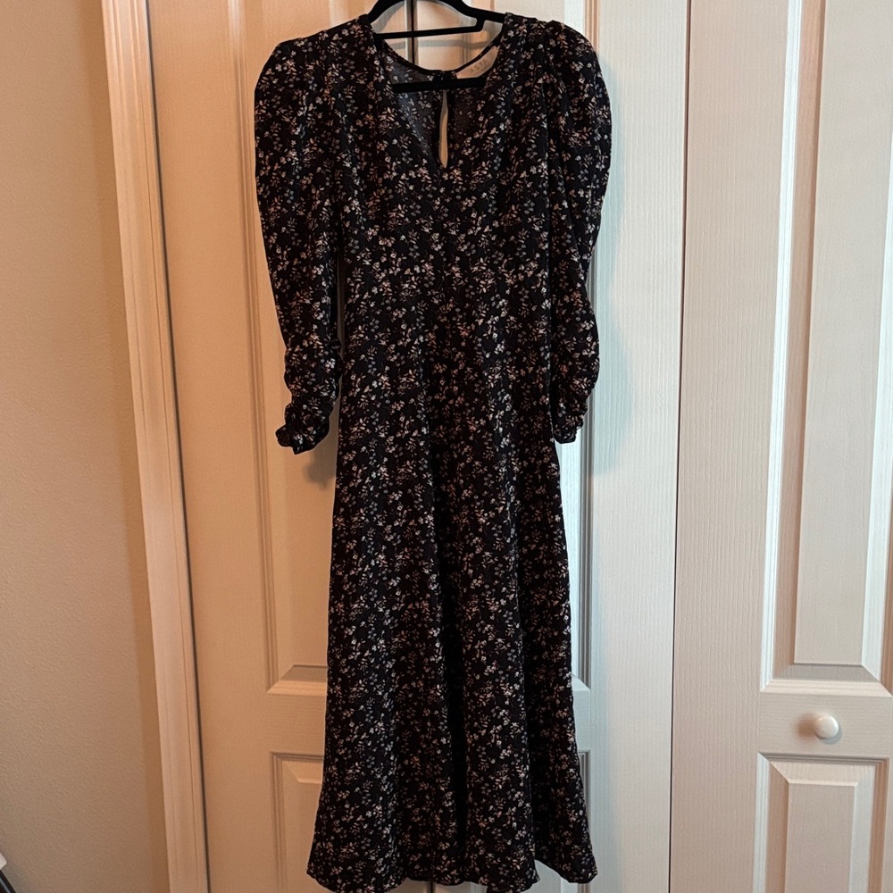 Astr Black Floral Long Sleeve Dress